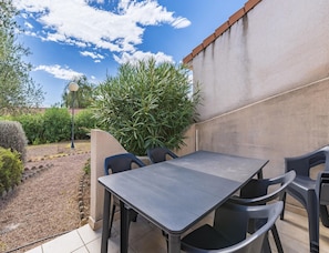 House | Balcony - Spacious Villa Stay for 6, Solenzara (Sari-Solenzara)