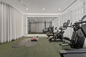 Apartment | Spa treatment - Stylish 2-bed Stay Near Canberra Centre (Canberra)