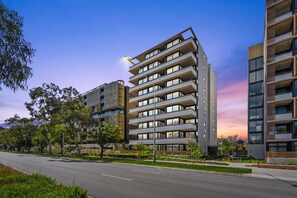 Apartment | Exterior - Stylish 2-bed Stay Near Canberra Centre (Canberra)