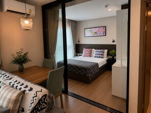 Iron/ironing board, free WiFi - Cozy 1BR in Rawai Quiet Area Balcony&Fast Wi-Fi (Rawai)