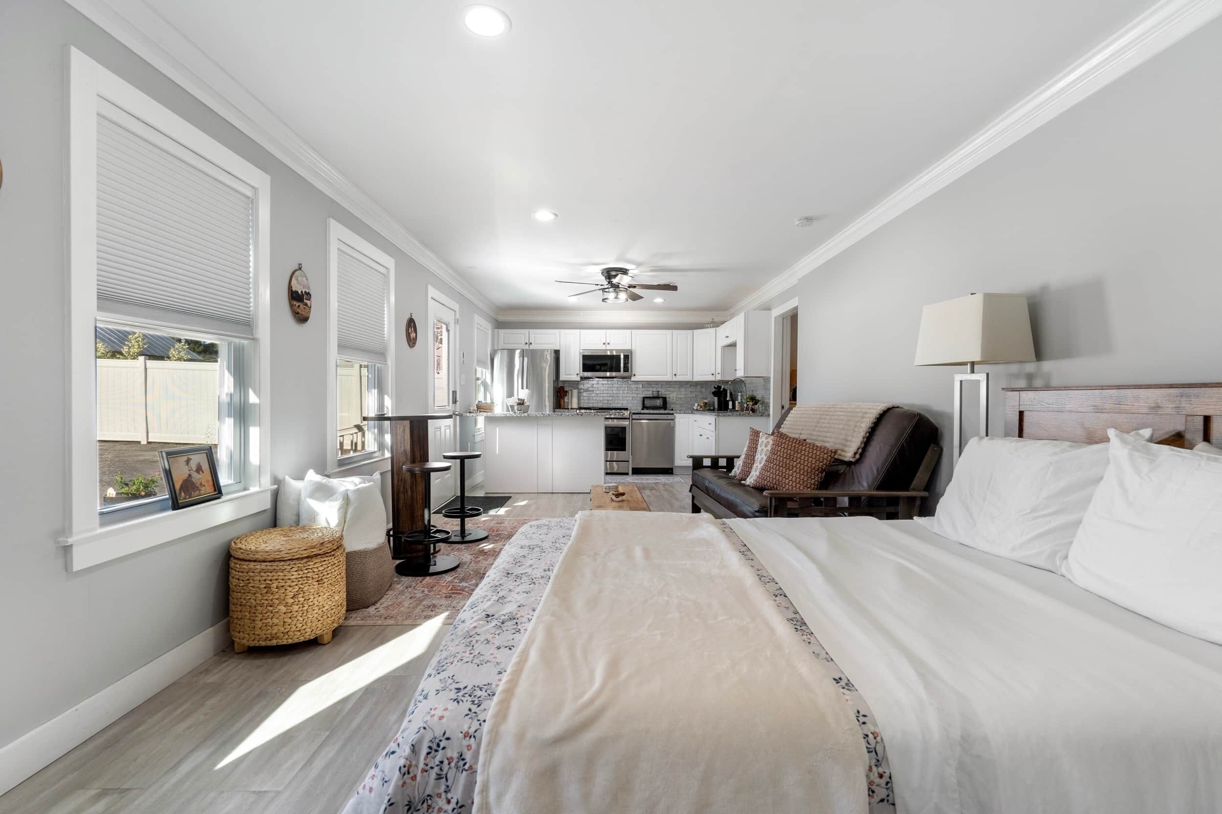 1 bedroom, WiFi, bed sheets
