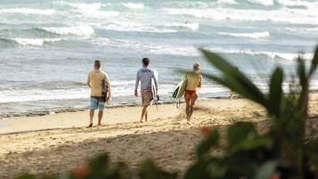 Surfing/boogie boarding