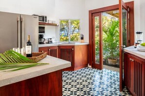 Private kitchen - El Encuentro Surf Lodge (Cabarete)