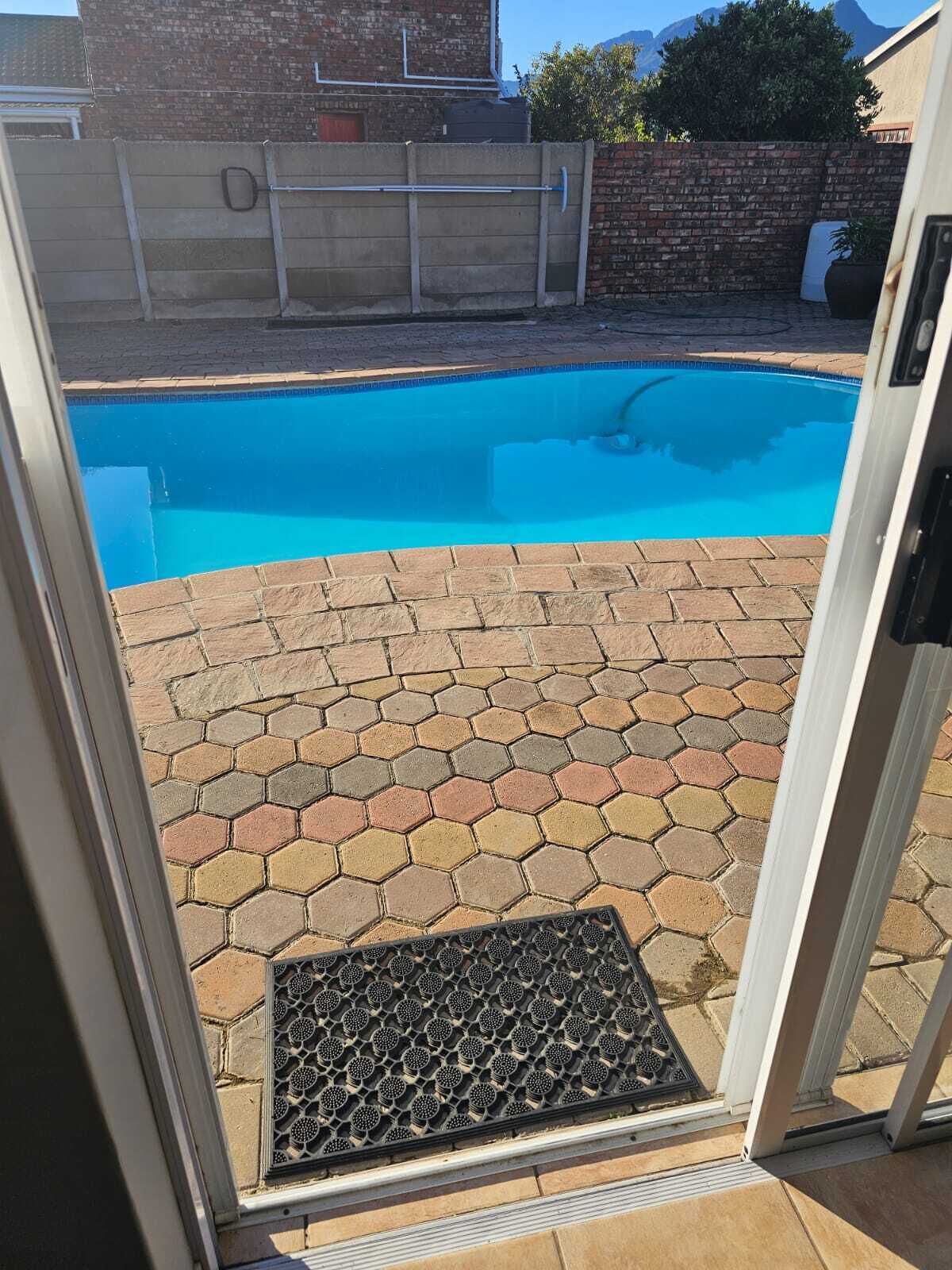 Piscine extérieure
