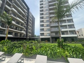 Exterior - Bantree Apartment by Cozy (Accra)