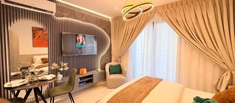 Bantree Apartment by Cozy