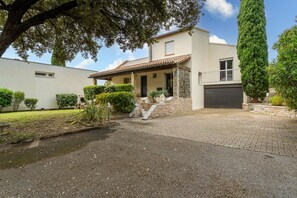 Exterior - La Villa du Chêne - Avec Piscine Privée (Nimes)