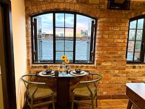 Apartment | 2 bedrooms - Gold Bath Japandi 2 Apts Bham City Centre (Birmingham)