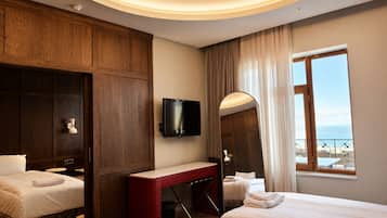 In-room safe, desk, laptop workspace, blackout curtains