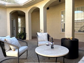 Terrace/patio - Elegance in the Hill Country (Kerrville)