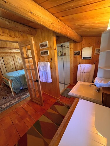 San Juan Hills Ranch provides a 35 acre exclusively private ranch for rent.
