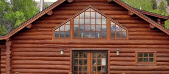 San Juan Hills Ranch provides a 35 acre exclusively private ranch for rent.