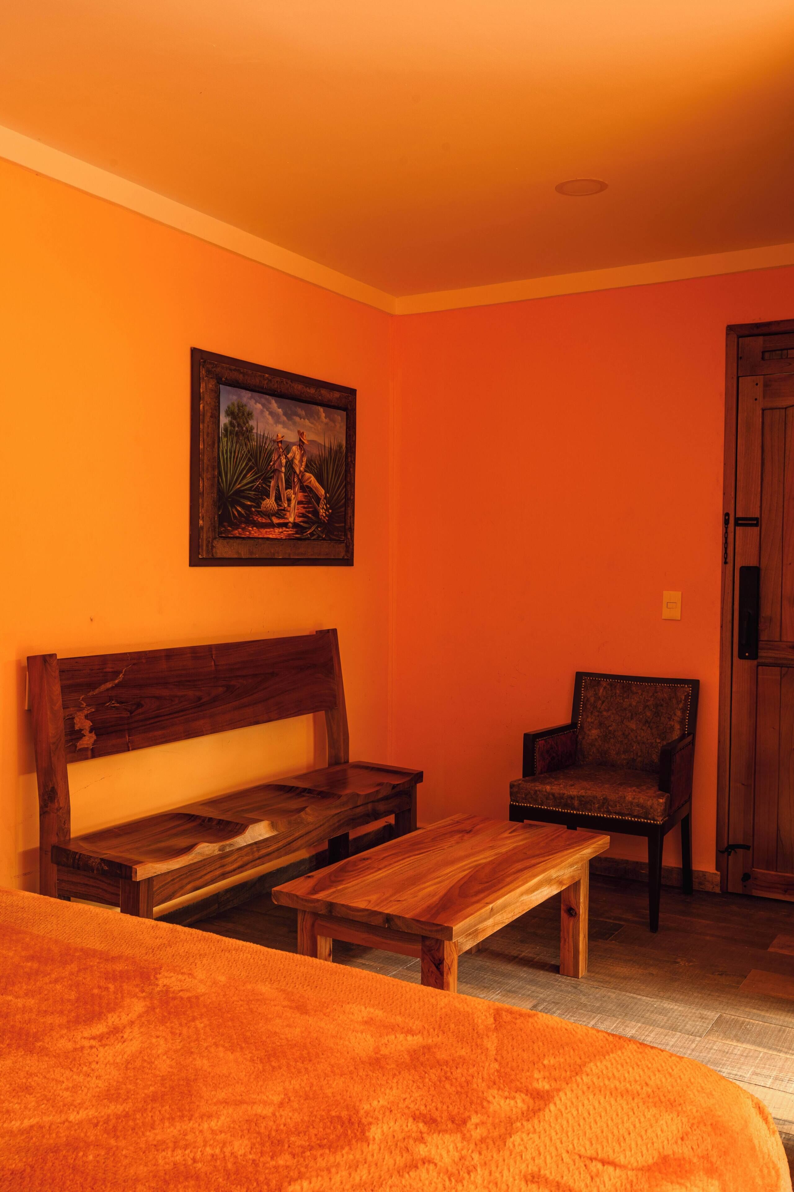 Suite de lujo, balcón | Edredón, tabla de planchar con plancha y wifi gratis 