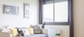 Charming slopeside studio