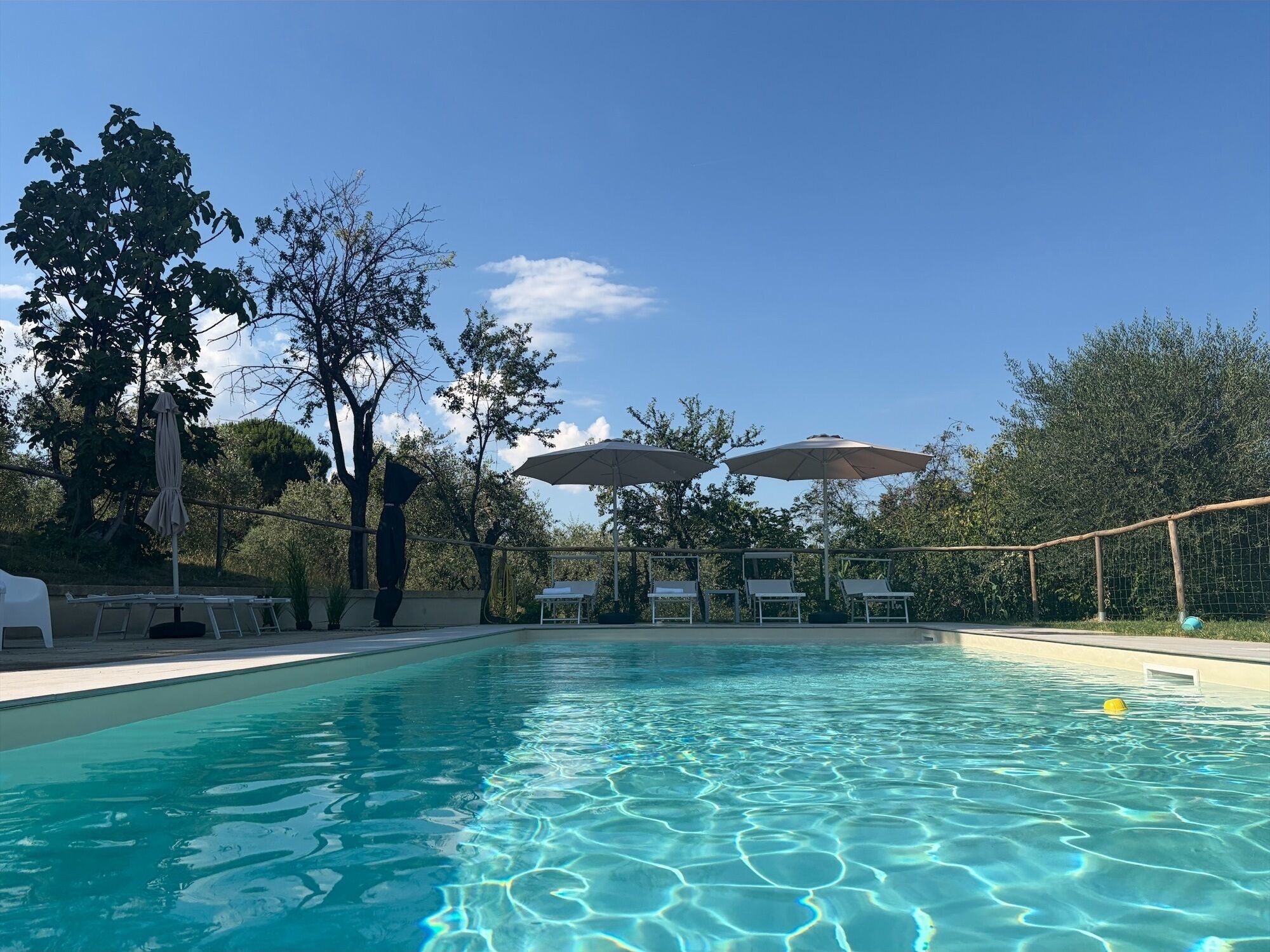 Piscina all'aperto