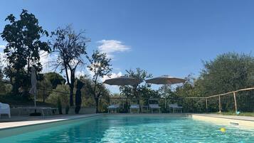 Piscina all'aperto