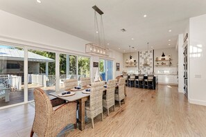 Dining - Slice of Paradise by Duncan Real Estate (Holmes Beach)