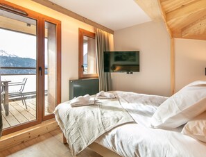 Apartment - Alpine Home With Wellness Access (Vaujany)