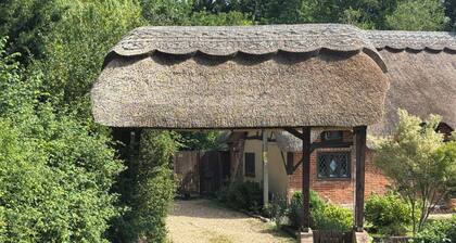 Two bedroom pet Friendly, Barn Conversion in the New Forest.