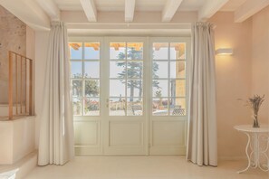 Deluxe-Doppelzimmer, Blick auf den Weinberg | Innenbereich