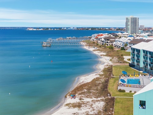 New Listing!!  Palm Beach Club #118 w/Fantastic Beach Views!!!