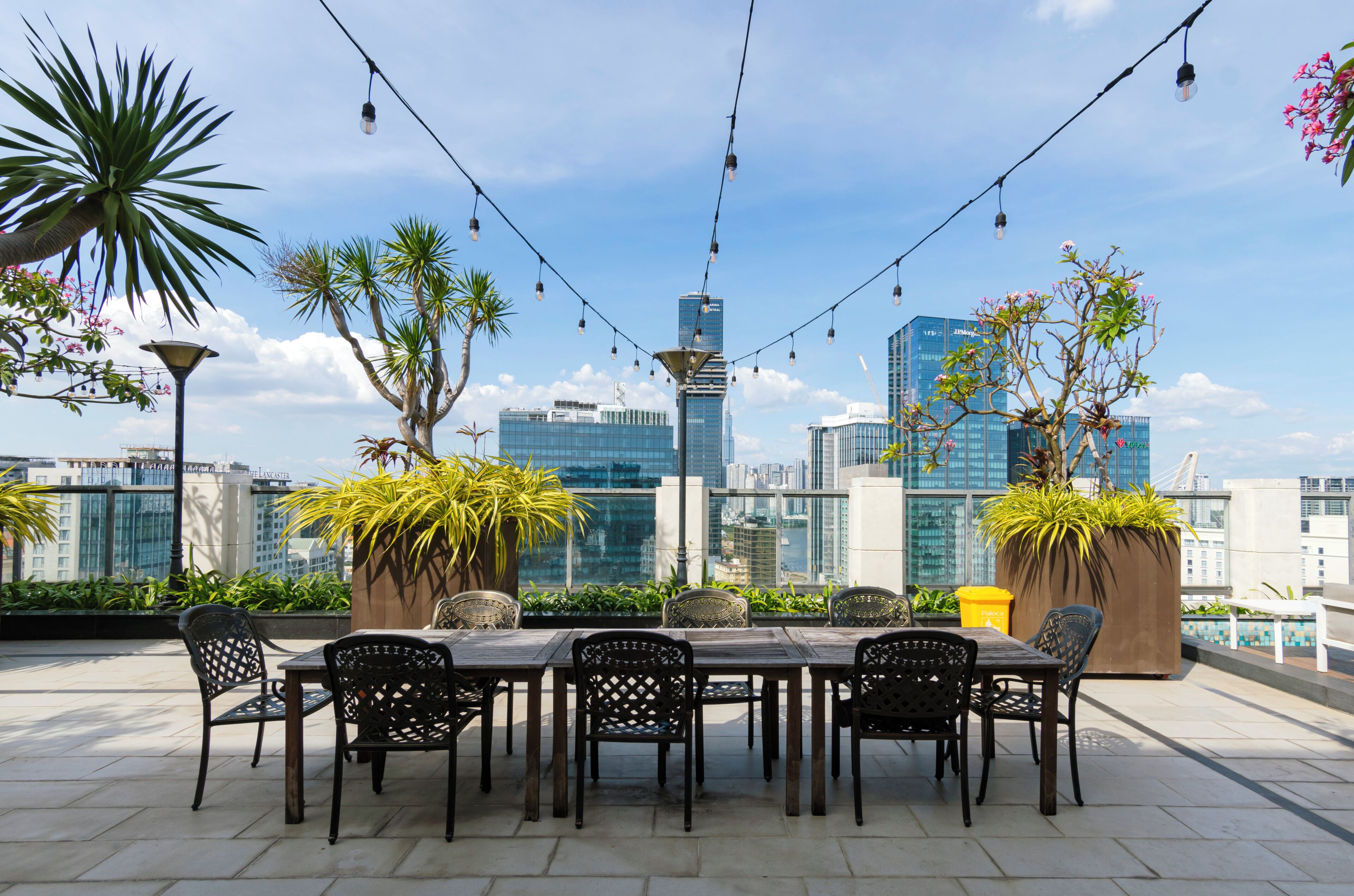 Tempat makan outdoor