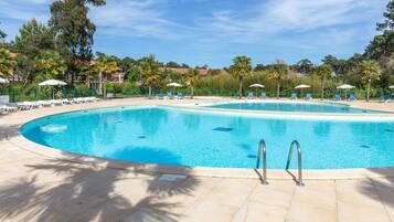 Apartment | Pool | Outdoor pool, a heated pool
