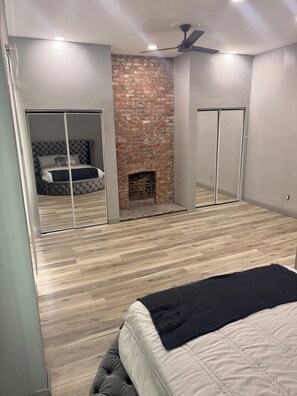 2 chambres, fer et planche Ă repasser, Wi-Fi, literie fournie