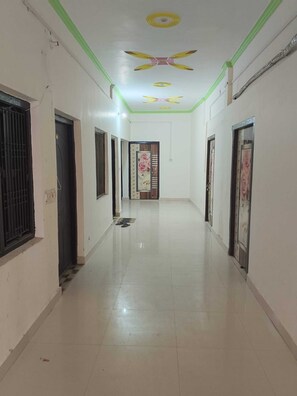 Lobby - Hotel Shree Sanwaliya Inn (Ayodhya)