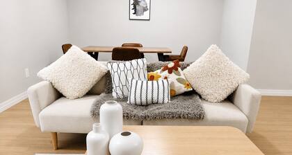 Bright Modern 2BR 2BA · Free Parking · Walk to Trails · Near Conestoga College