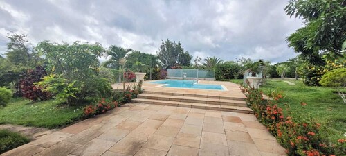 Farmhouse 10km from all amenities Matinha Feira de Santana Bahia
