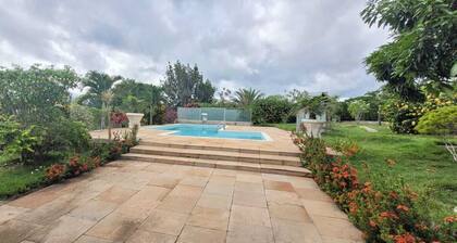 Farmhouse 10km from all amenities Matinha Feira de Santana Bahia