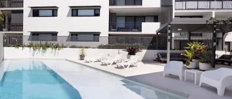 Apartment | Pool | Outdoor pool
