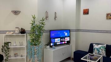 TV