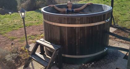 Bell-Zelt in Las Merindades, Burgos – Glamping mit Hot Tub