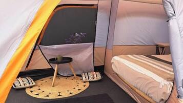 1 chambre, accĂšs Internet, draps fournis
