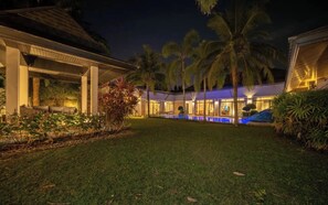 Exterior - Private 4BR Pool Villa. Direct Pool Access.  Phuket, Laguna area (Tambon Choeng Thale)