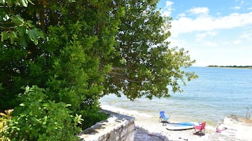 Apartment, 1 Bedroom, Terrace, Ocean View | Beach