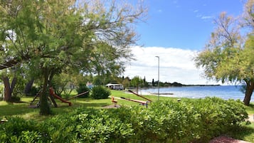 Apartment, 1 Bedroom, Terrace, Ocean View | Garden