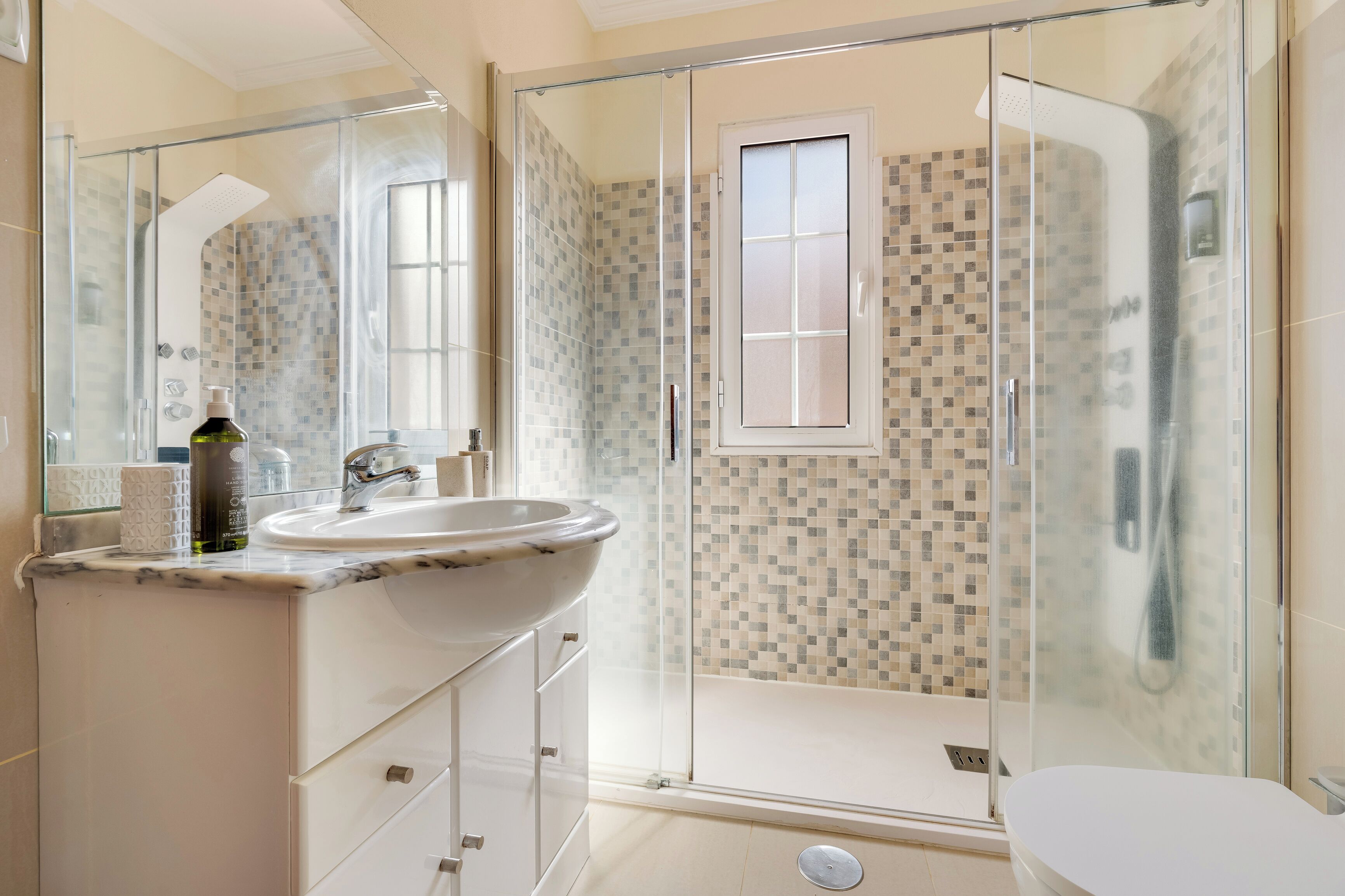 Family House, Ocean View | Bathroom | Separate tub and shower, hair dryer, towels, soap