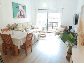 TV - Vacation Home 'Victoria Salitre Y Sol' with Balcony and Wi-Fi (Puerto de la Cruz)