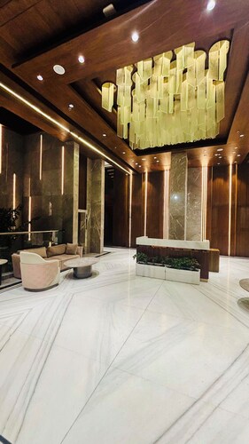 Cozy 2-bedroom apartment with AC in serene Noida