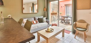 TV - L’Oasis Sablaise  Patio terracotta, calme, 4 pers, proche plage  centre (Les Sables-d´Olonne)