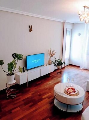 Interior - A step away from Gascona with Netflix and wifi VUT7221AS (Oviedo)