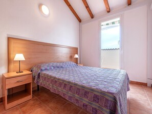 Apartment | 1 bedroom, bed sheets - San-nicolao Beachfront Stay for 4 (San-Nicolao)