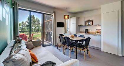 Nature-focused 4-guest Apartment