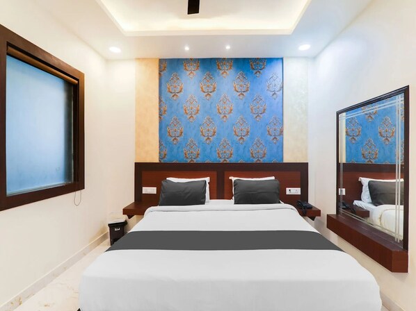Family Room, City View | Laptop workspace, free WiFi - Hotel Dev International (Lucknow)