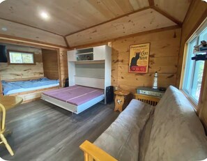 WiFi, bed sheets - COZY COTTAGE IN MUSKOKA (Severn)