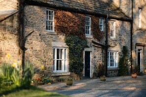 Exterior - The Cottage at Burnhopeside Hall (Lanchester)