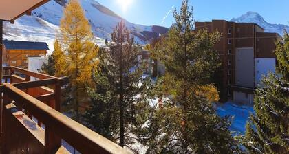Studio in Les Deux Alpes With Balcony